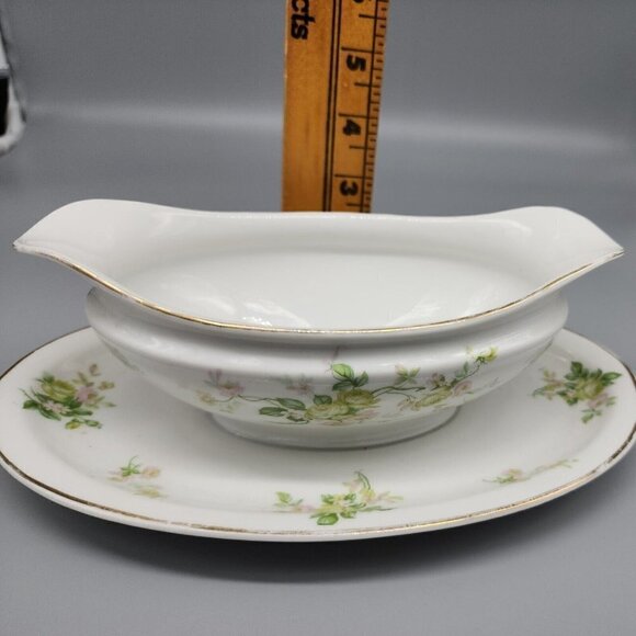 Vintage PAUL MULLER SELB BAVARIA PORCELAIN green ROSES GOLD TRIM GRAVY BOAT - Picture 8 of 9